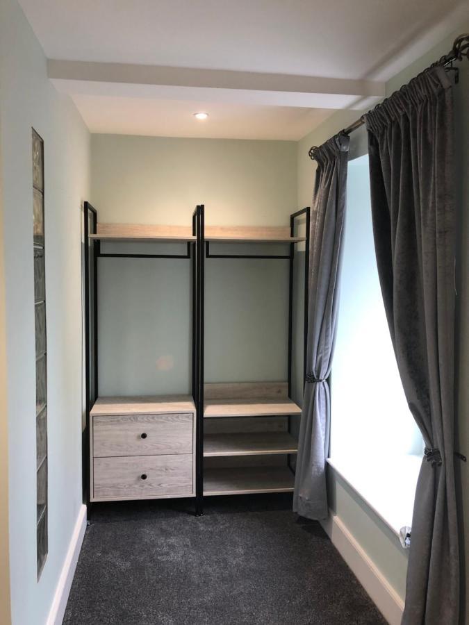 ブレコン Mount Street House Bed & Breakfast エクステリア 写真